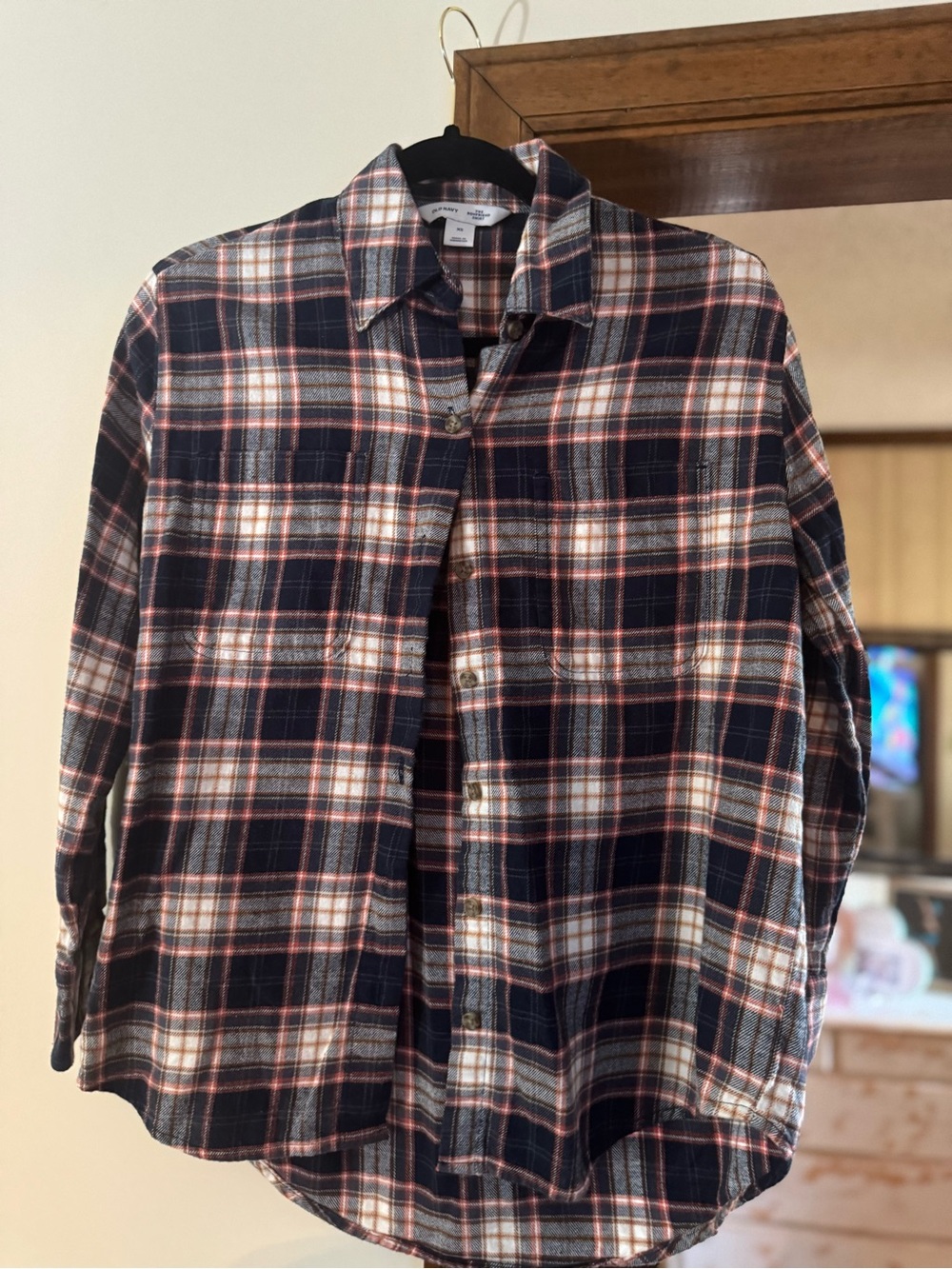 Plaid Button-Up Shirt in Navy and Cream